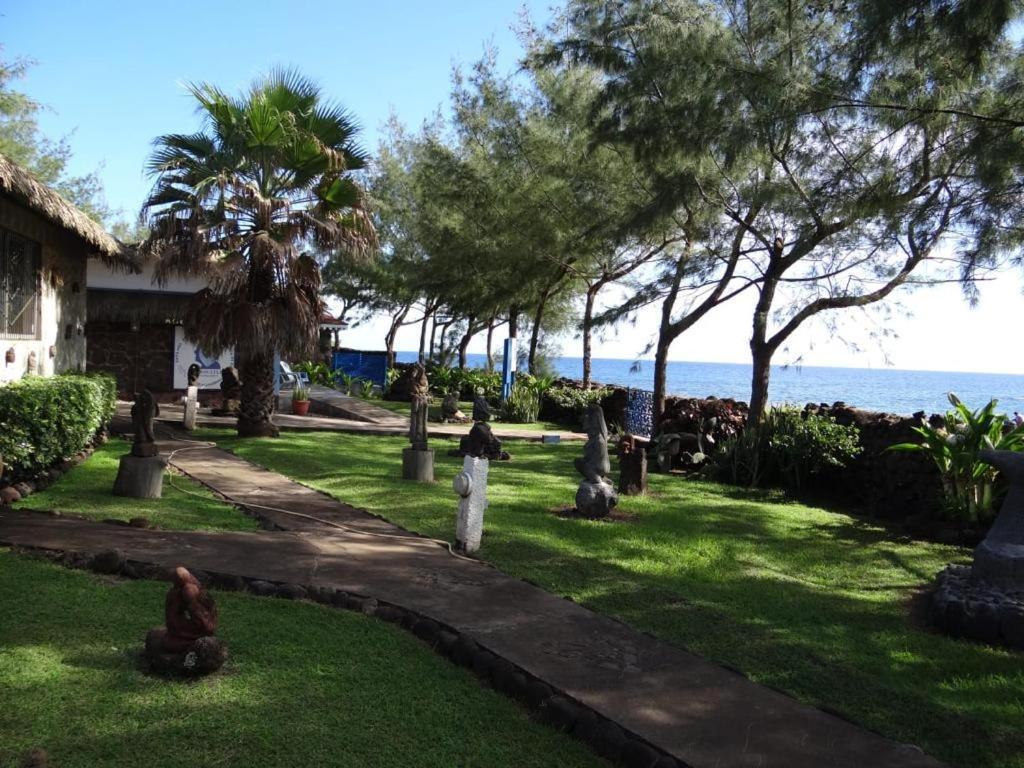 Hotel Boutique La Perouse Hanga Roa Luaran gambar